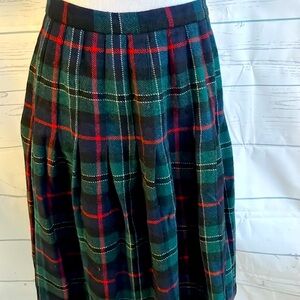 Vintage Ann Stevens New York plaid tartan skirt wool size 10 pleated